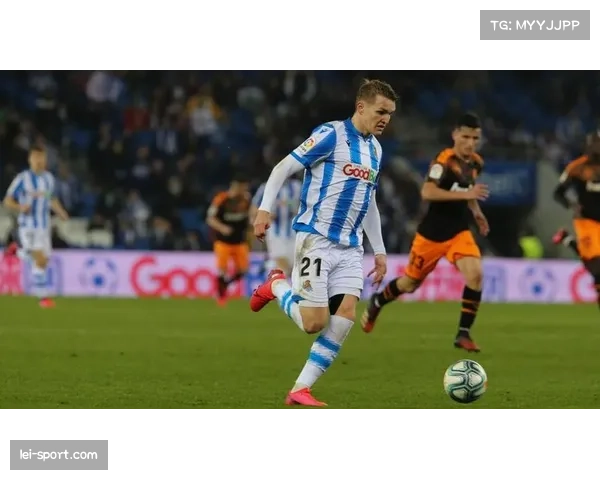 厄德高盛赞后卫勇猛表现 称其如野兽般强势对抗